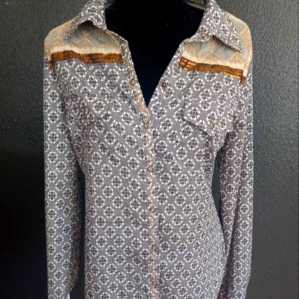 BKE womens topsize L